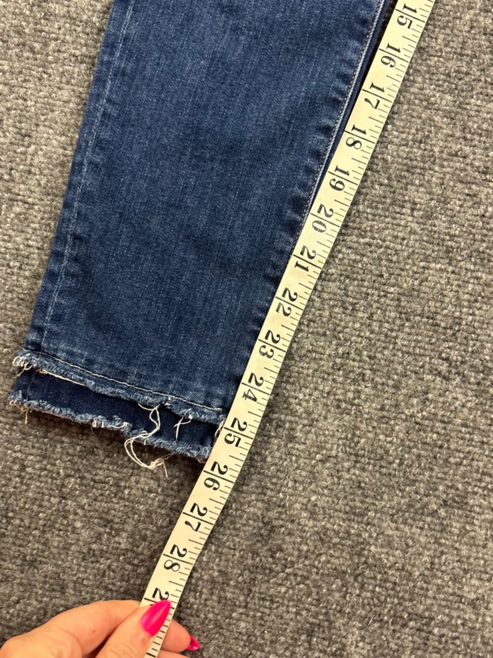 FLYING MONKEY Women’s Denim Slim Straight Leg Raw Hem Jeans size: 26 - Picture 5 of 7